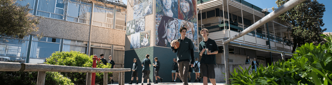 Blackwood High School - foto 1